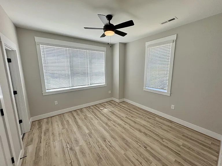 2920 P St #3 — Photo 7
