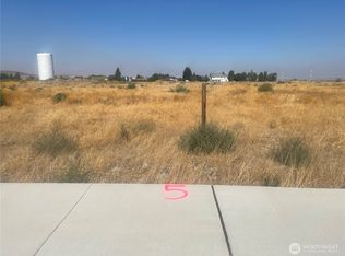 13 Parkside Loop, Ephrata, WA 98823