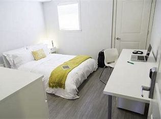 2023 Simcoe St N #208, Oshawa, ON L1G0C6