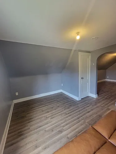 55 Cotter Ave Photo 1