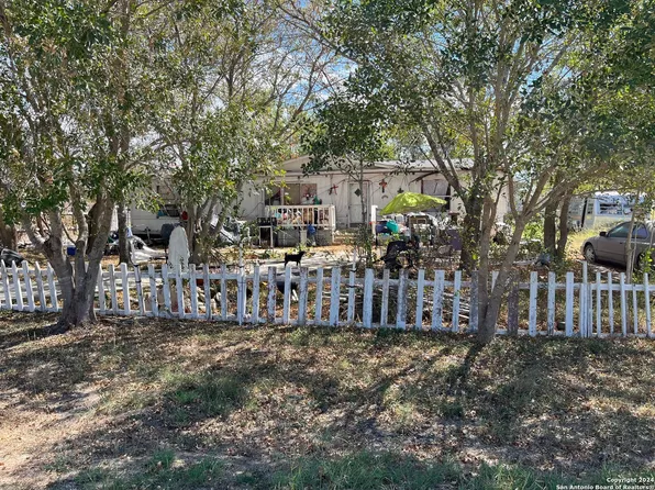 157 PINTAIL LOOP, San Marcos, TX 78666