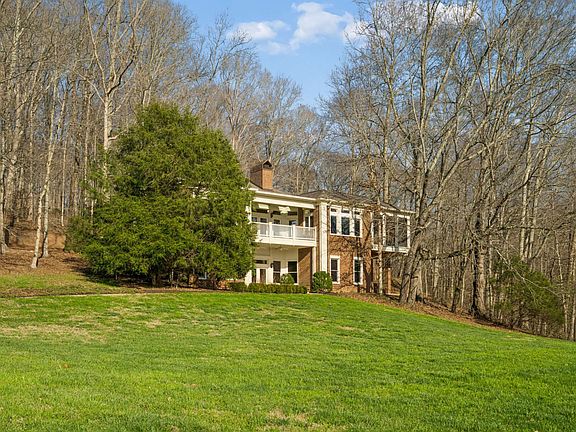 4th image of 683 Johnson Branch Rd