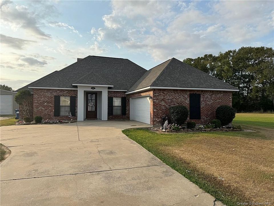 1st image of 1423 Acadian Dr