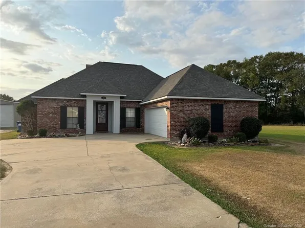 1423 Acadian Dr, Jennings, LA 70546
