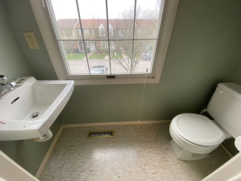 29 Shadow Dr — Photo 22