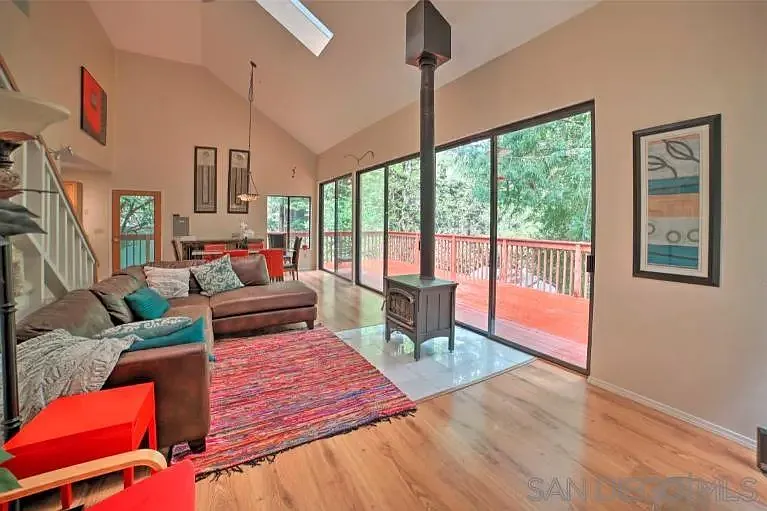16885 Laurel Rd — Photo 5