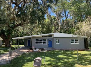 907 N Knight St, Plant City, FL 33563