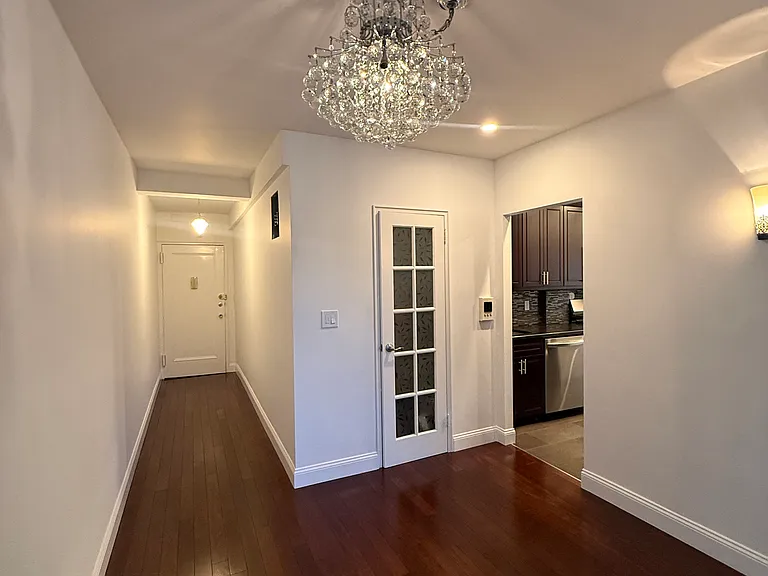 800 Bronx River Rd #B03 — Photo 13
