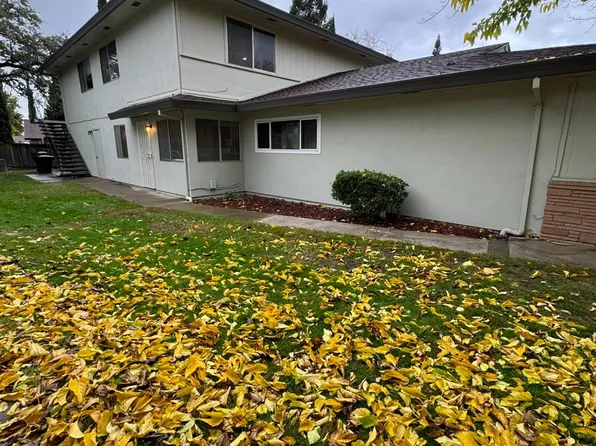 225 Mahan Ct APT 2, Roseville, CA 95678