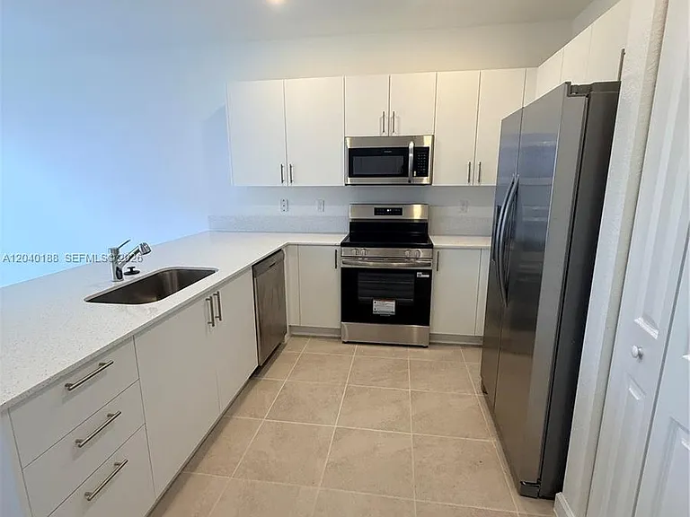 17950 SW 357th Ter — Photo 11