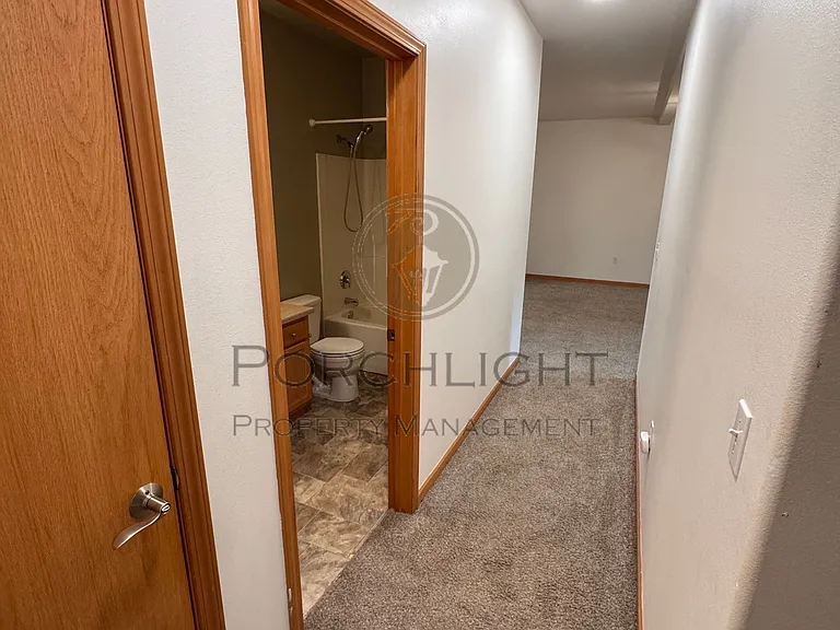 1305 Boon St #114 — Photo 7