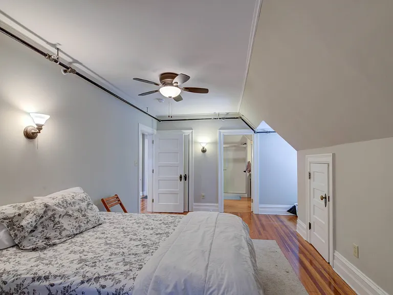 203 S William St #3 — Photo 11