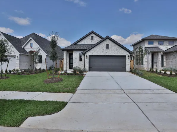 27242 Scarlet Paint Brush Dr, Hockley, TX 77447