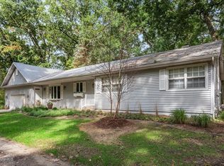 4100 Chickagami Trl, New Buffalo, MI 49117