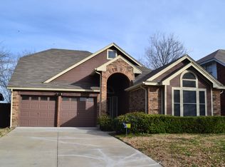 5917 Beckett Dr, Arlington, TX 76017