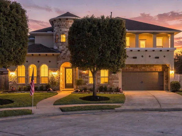 13714 Arcott Bend Dr, Tomball, TX 77377