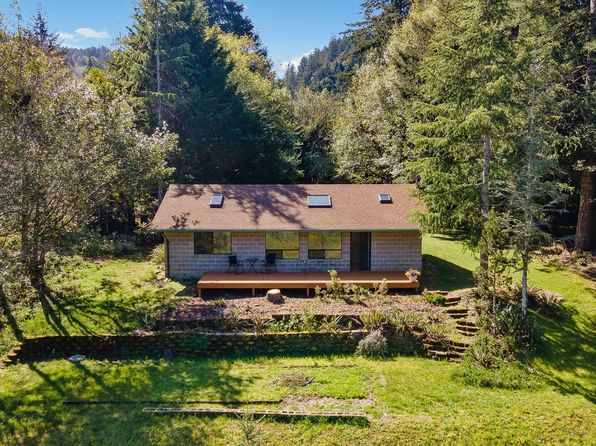 94327 Elk River Rd, Port Orford, OR 97465
