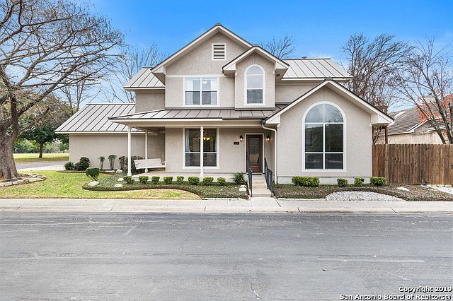 1st image of 29 Wolfeton Way