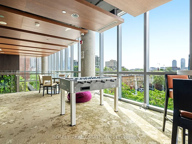 25 Cole St #317 — Photo 38