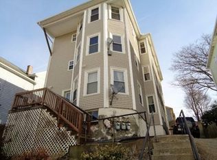 48 Everard St, Worcester, MA 01605