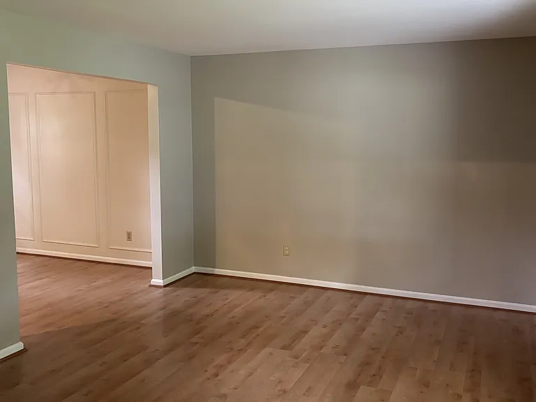 8509 Denallen Dr — Photo 11