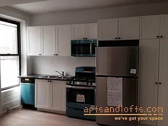 Rented by aptsandlofts.com