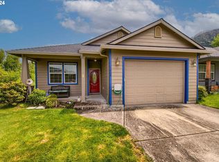 1208 Island Way, North Bonneville, WA 98639