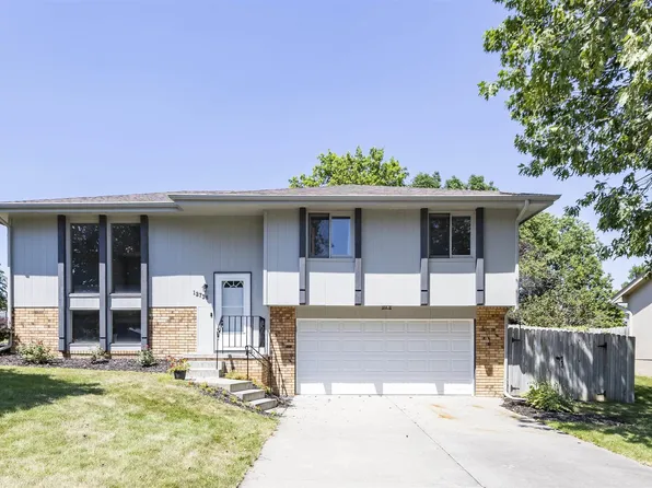 12736 Ellison Ave, Omaha, NE 68164