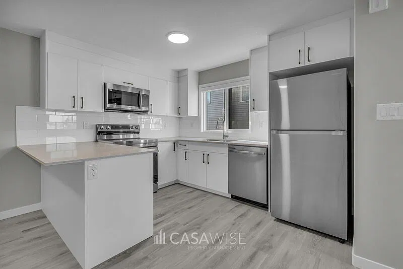 2 bed, 1.0 bath, 538 sqft, $1,450 — Photo 2