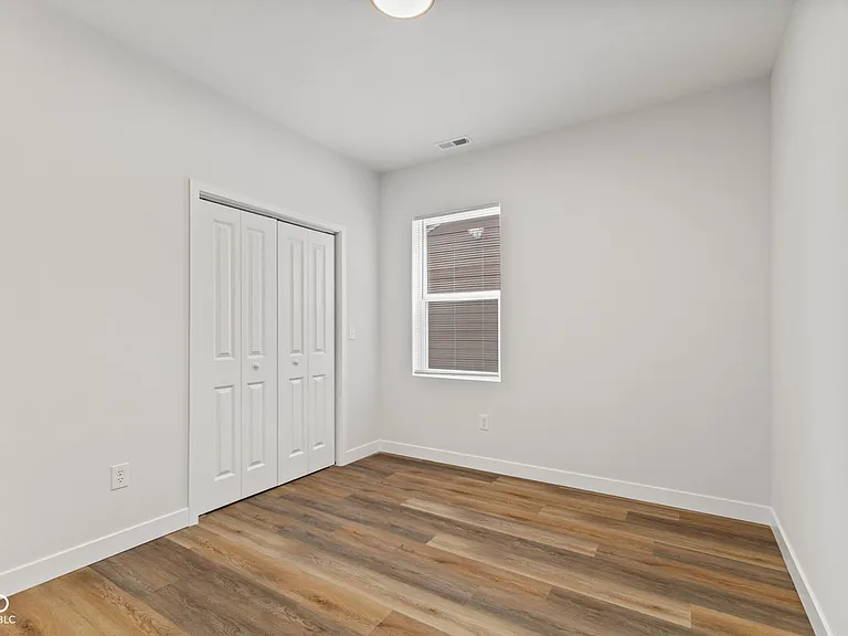 2711 Guilford Ave #A — Photo 16