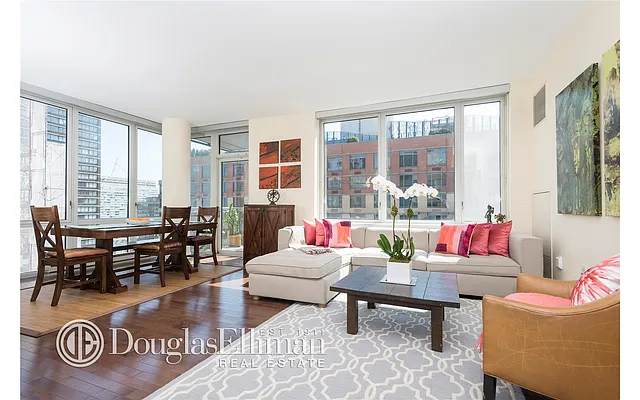 Sold by Douglas Elliman | media 20