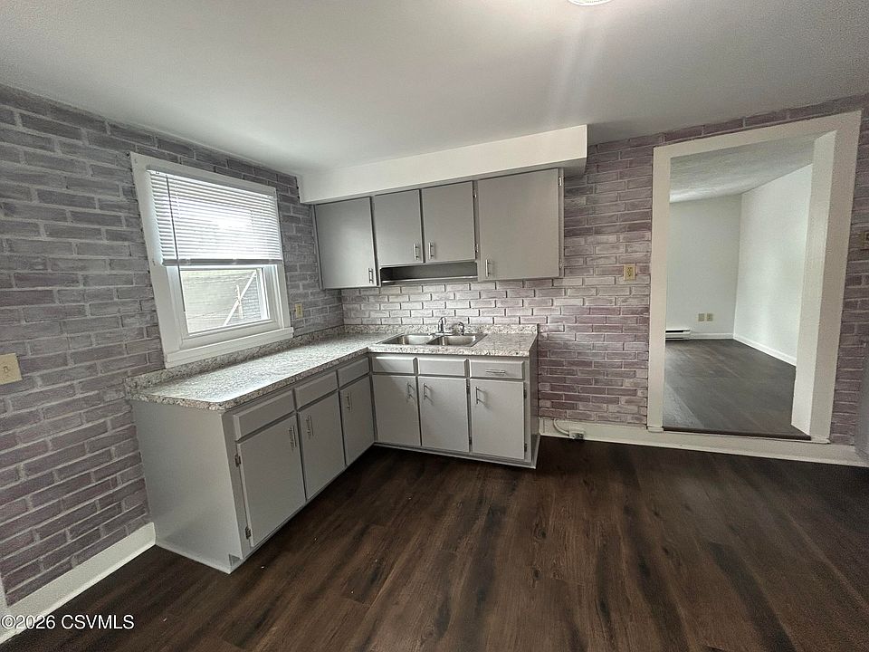 1st image of 533 Chestnut St APT 2