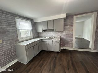 533 Chestnut St APT 2, Mifflinburg, PA 17844
