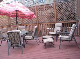 1427 W Byron St, Chicago, IL 60613