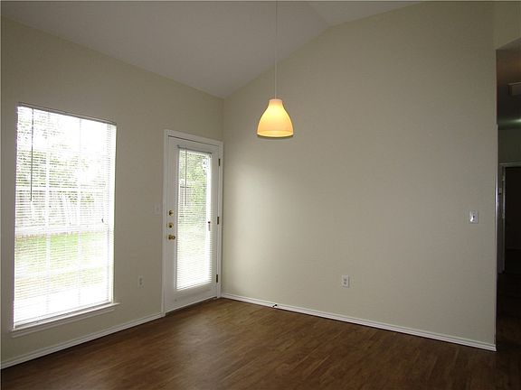4th image of 8714 Weiser Dr #B
