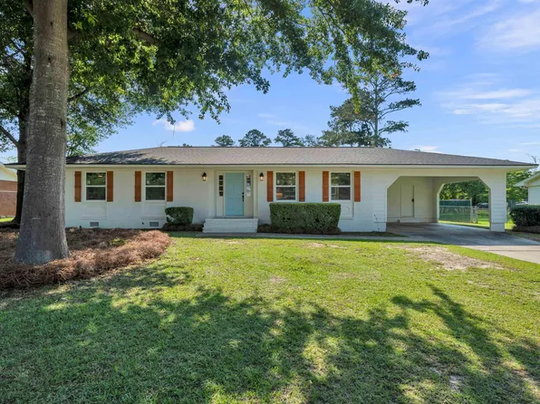 1108 Kenwood Dr, Perry, GA 31069