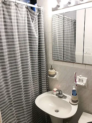 Rented by Francine Realty | media 23