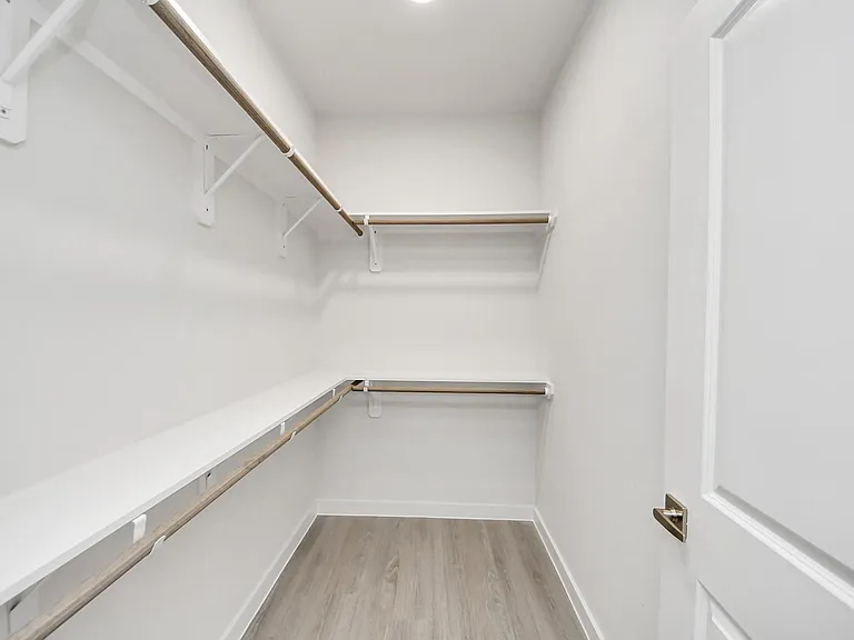7318 Hadley Meadow Ln — Photo 32