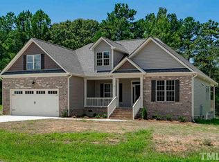 62 Yellowwood Ave, Zebulon, NC 27597