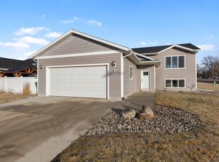 404 Martin Blvd, Brookings, SD 57006