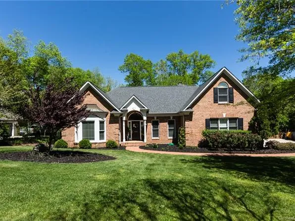 5609 Camilla Dr, Charlotte, NC 28226