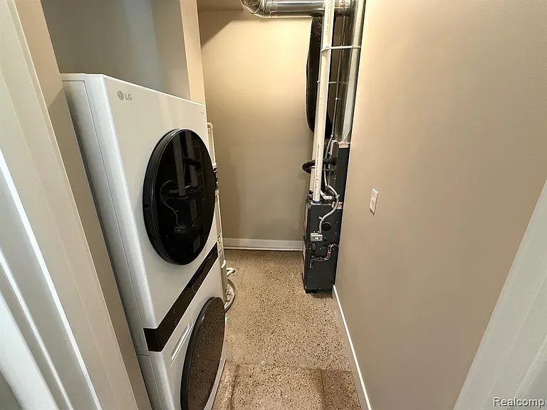 23742 Greater Mack Ave — Photo 5