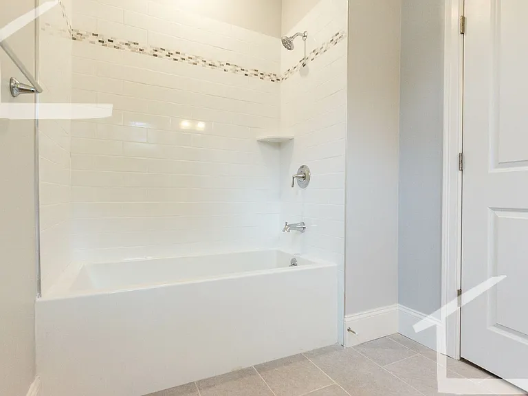 120 Kenrick St #5A — Photo 11