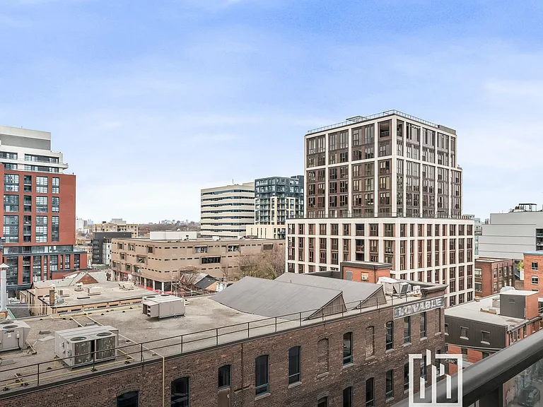 461 Adelaide St W #916 — Photo 29