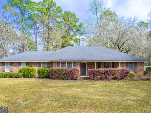 108 Oak Hollow Dr, Statesboro, GA 30458