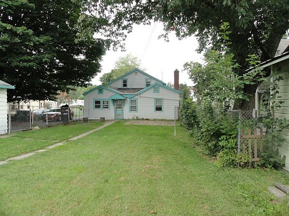 3rd image of 6 John St