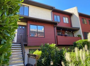 109 River Rd APT E3, Nutley, NJ 07110