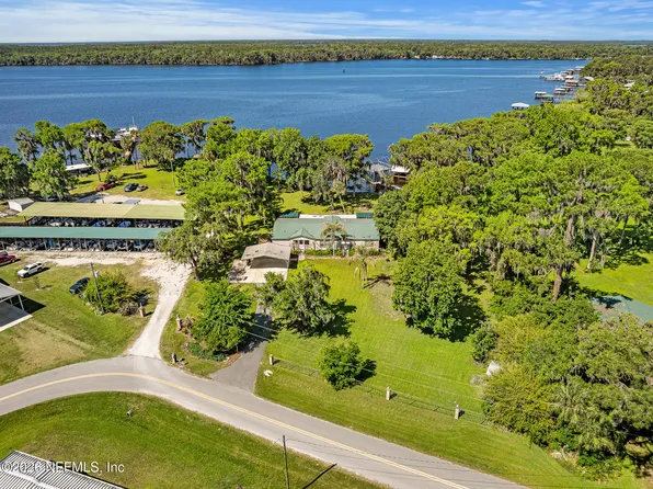 105 S LAKE GEORGE Drive, Georgetown, FL 32139