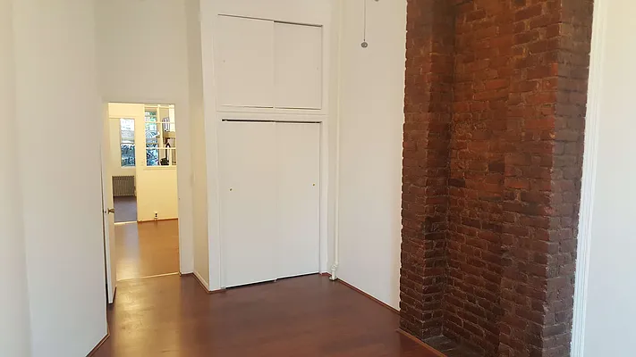 Rented by B & H Properties of New York LTD | media 28