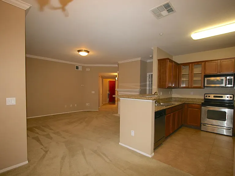 3845 Elijah Ct #638 — Photo 7